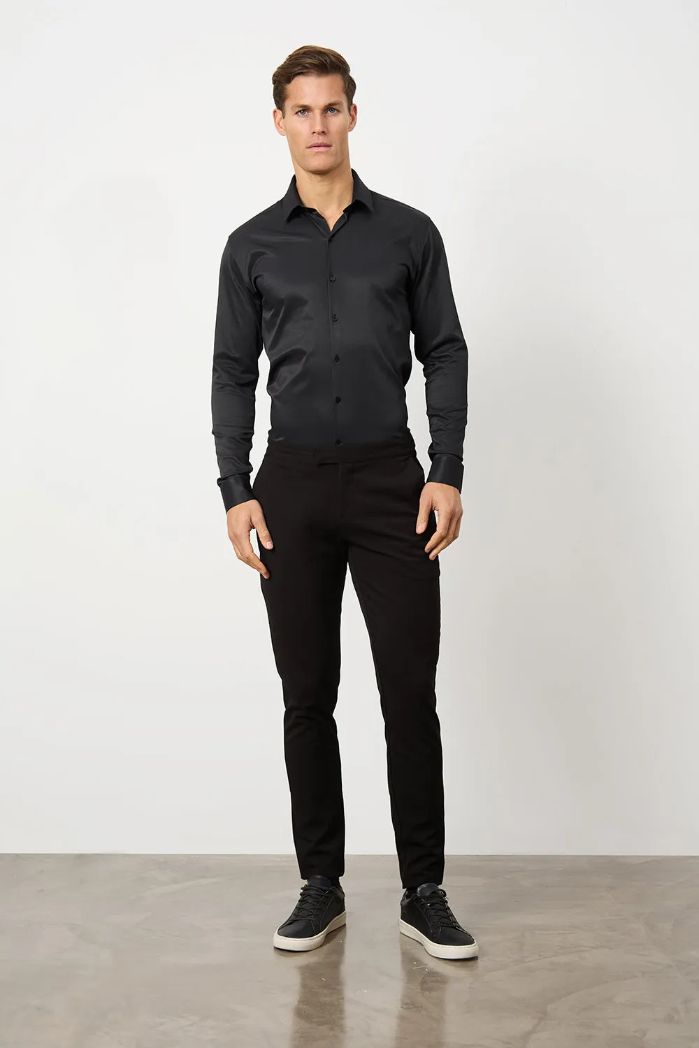 Defined Twill Shirt in Black