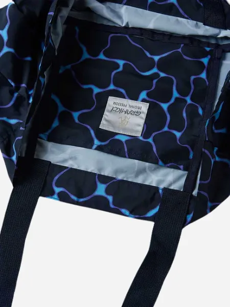GRAMICCI SHELL TOTE