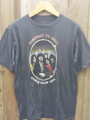 Highway to Hell: AC/DC Single Stitched Crew Neck Short Sleeve t shirt for Rock 'n' Roll Warriors