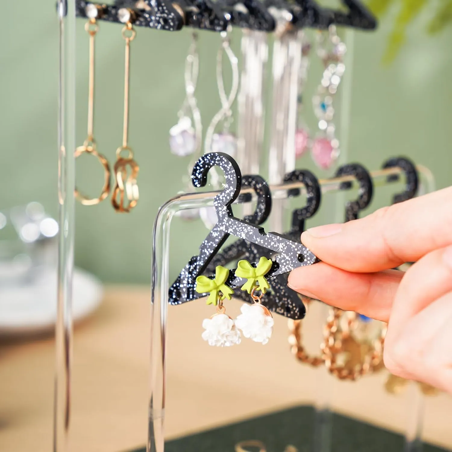 NiHome Glitter Acrylic Earring Holder with Unique Double-Tiered Design, Miniature Clothing Hangers with Spacious Storage for 48 Pairs, Mirror-Finish Display for Home Vanity & Retail Showrooms (Black)